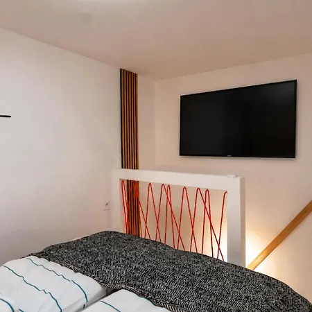 Appartement Brand New For You! Smart And Designed In The Center *